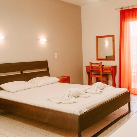 Alexios Apartments Perdika  Dış mekan fotoğraf