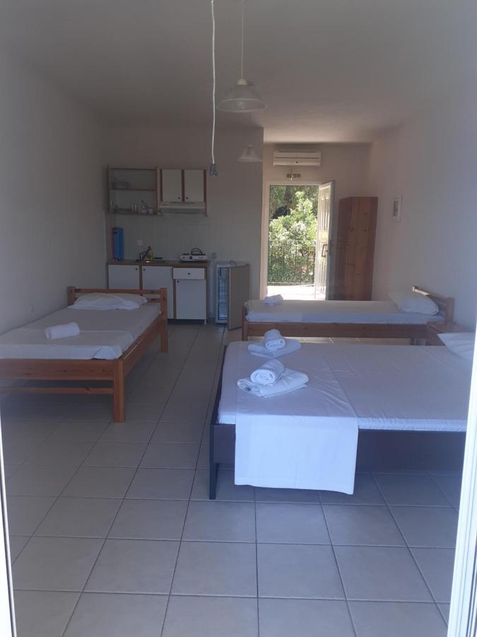 Alexios Apartments Perdika  Dış mekan fotoğraf