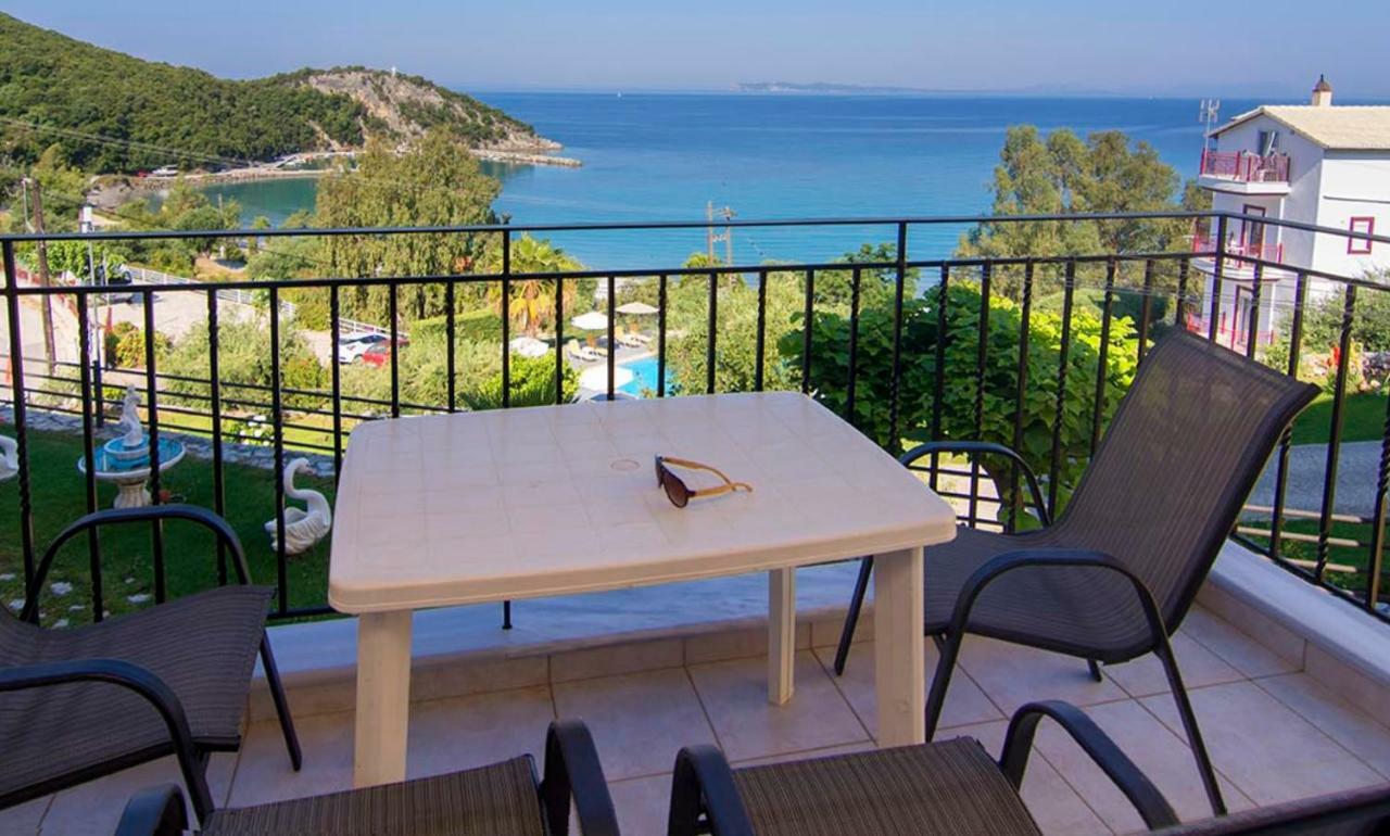 Alexios Apartments Perdika  Dış mekan fotoğraf